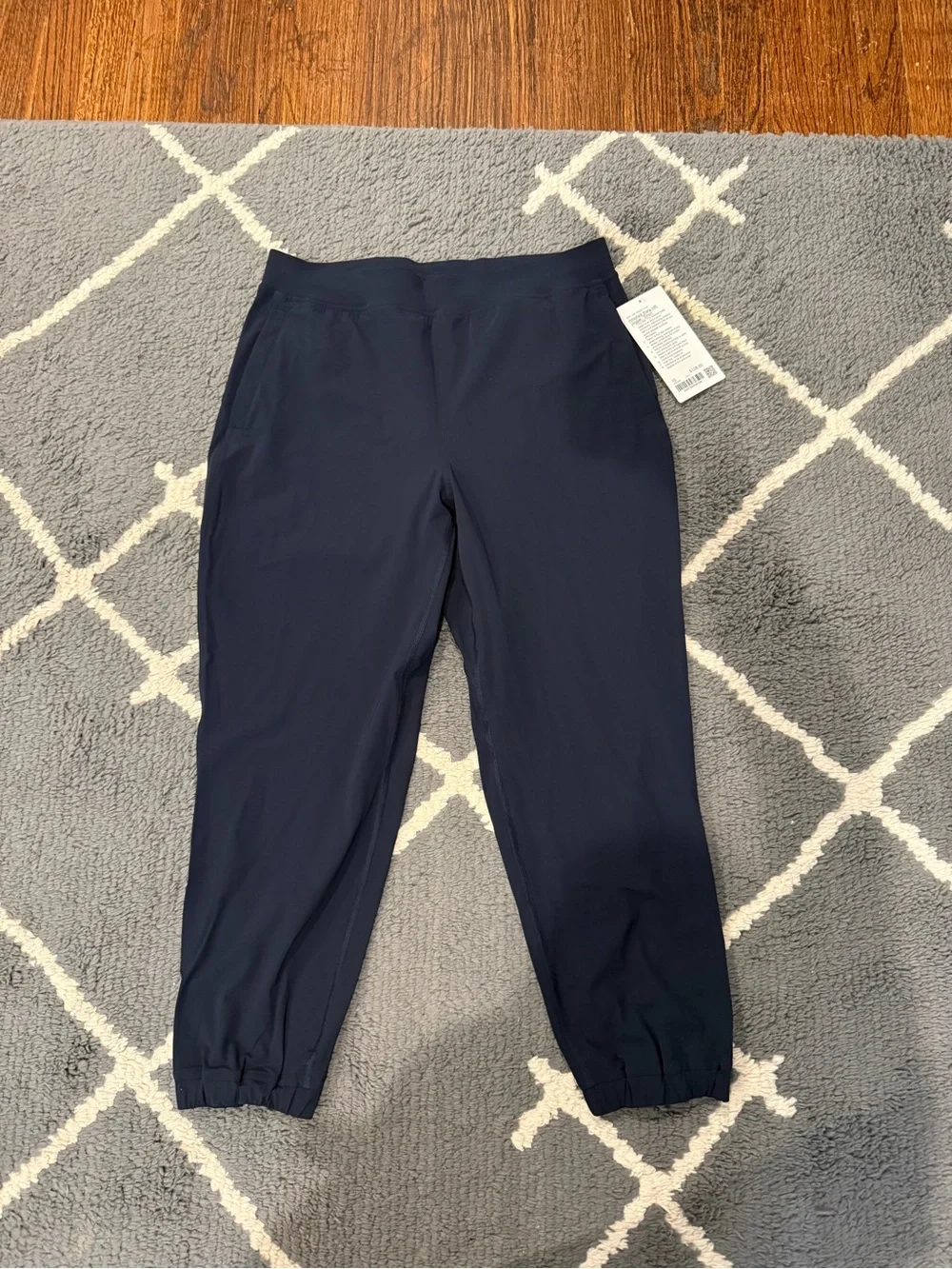 Lululemon Adapted State HR Jogger Navy - Short - NWT